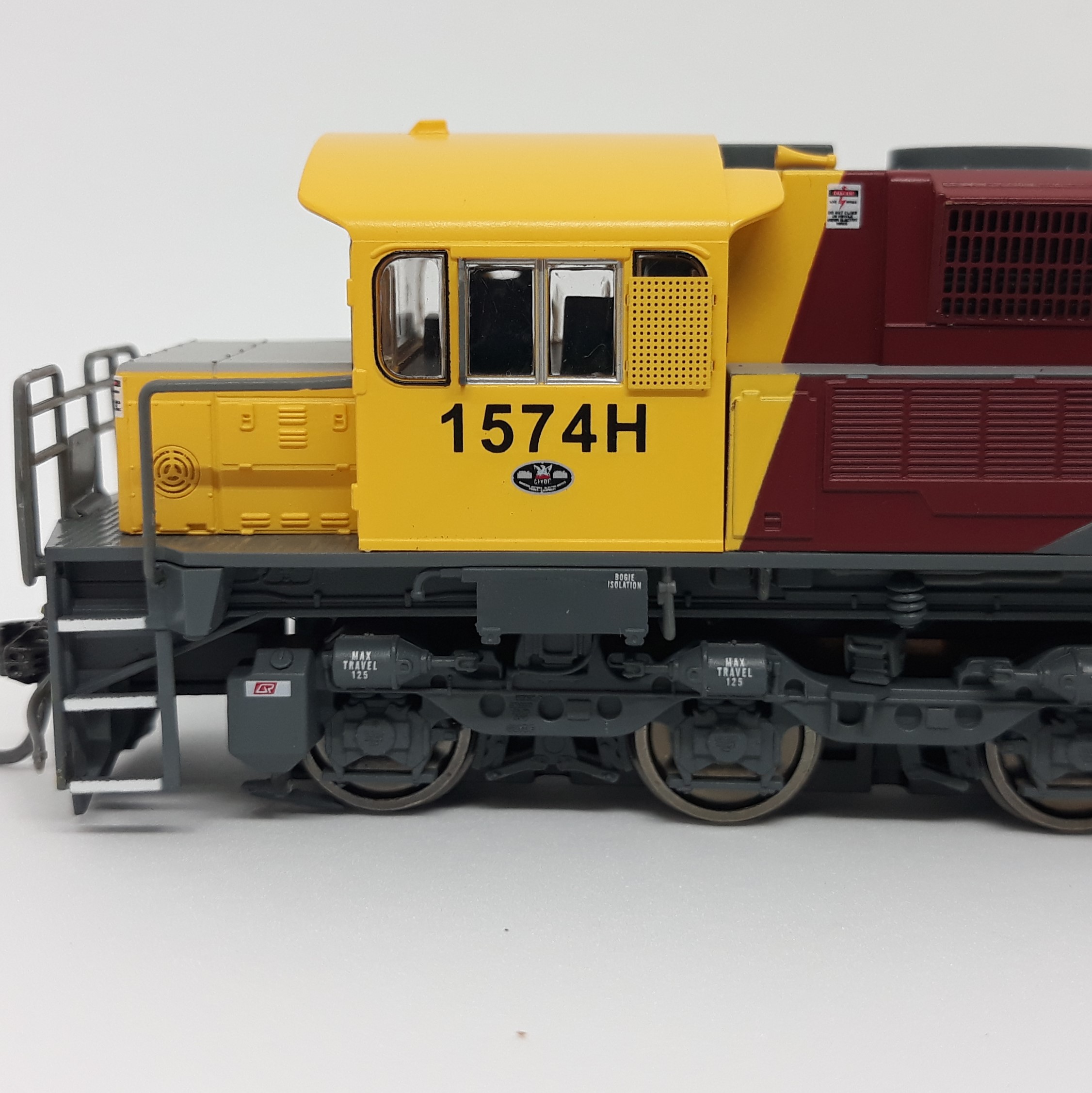 RTR034 1550 Class Locomotive #1574H HOn3½